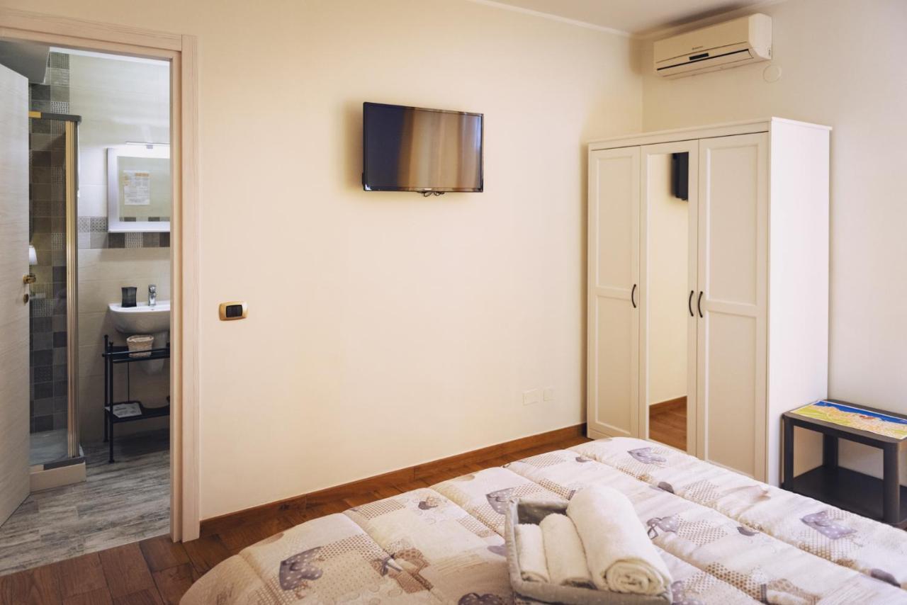 Agora Bisceglie Bed & Breakfast Bagian luar foto